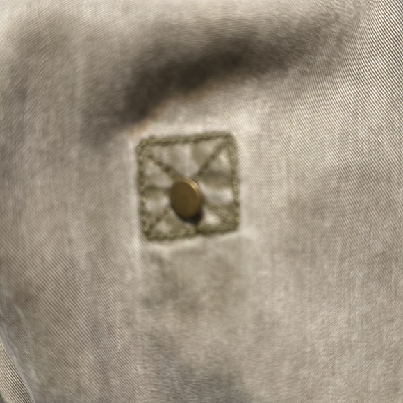 Express Button Up - Picture 7 of 7